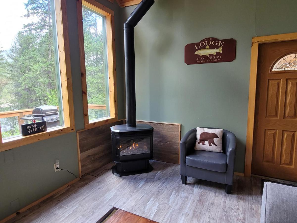 Riverfront Motel & Cabins Thompson Falls Экстерьер фото