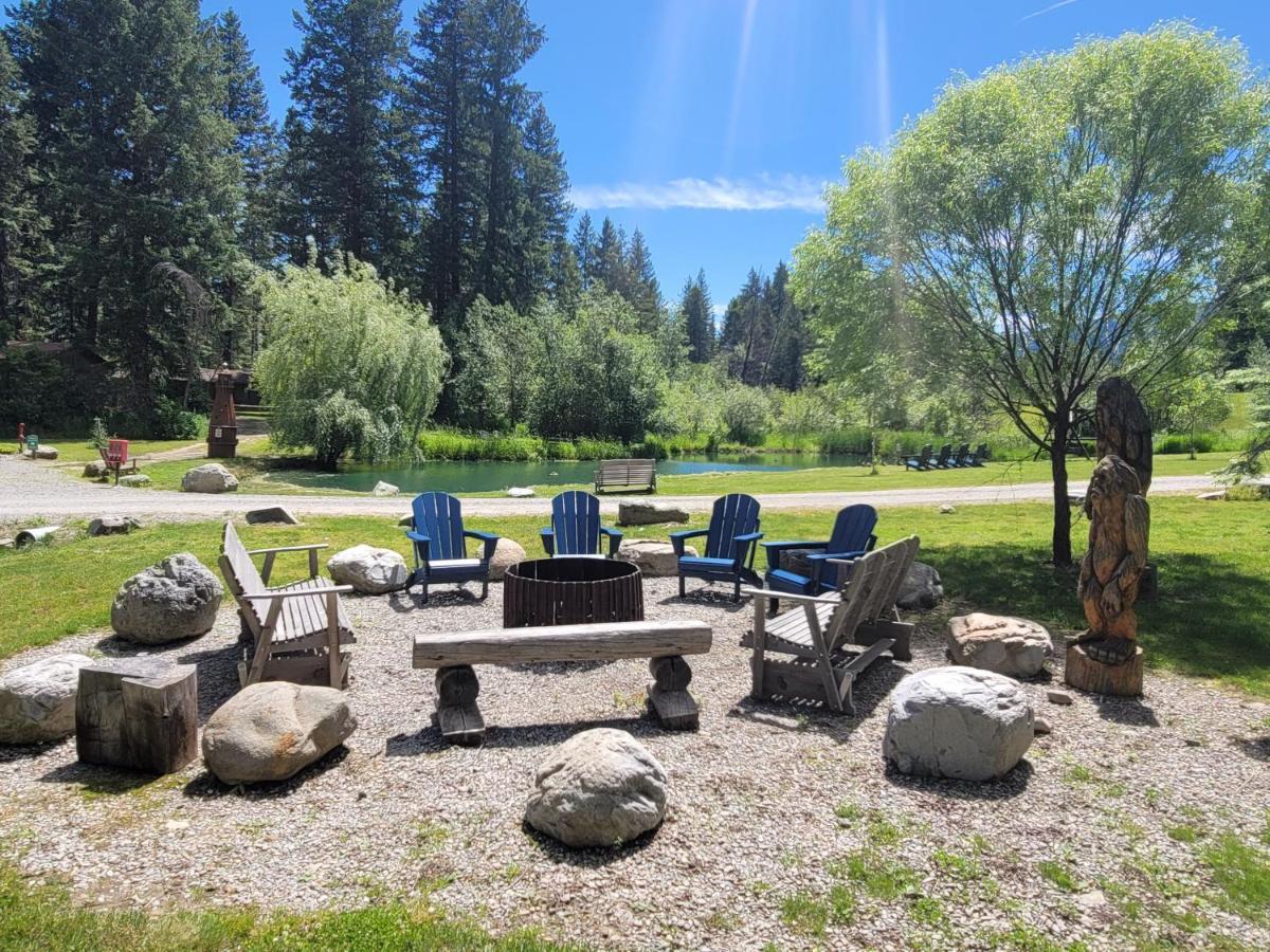 Riverfront Motel & Cabins Thompson Falls Экстерьер фото