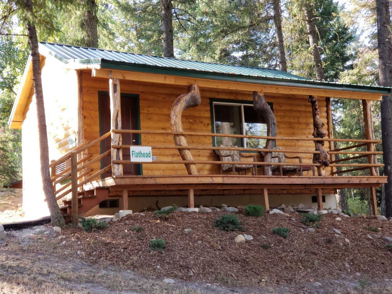 Riverfront Motel & Cabins Thompson Falls Экстерьер фото